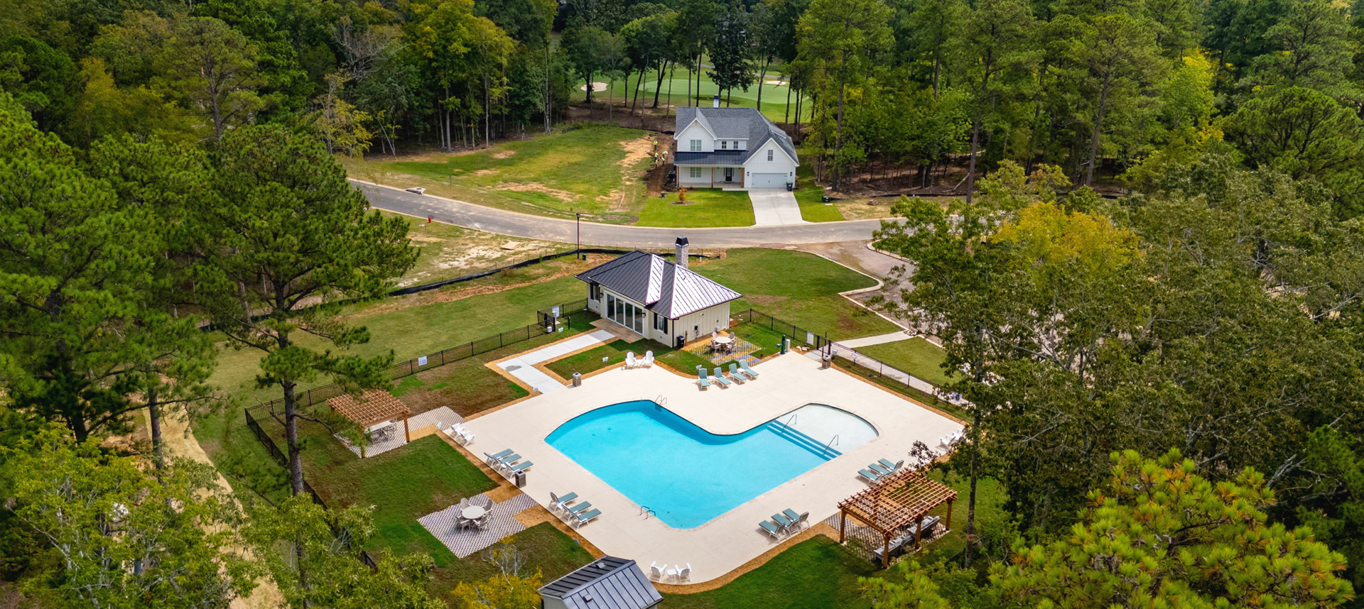 WhiteWater Landing on Lake Murray in Lexington County's Chapin, South Carolina features gorgeous lake views